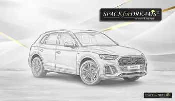 Die beige Auto Matratze verwandelt das Heck des Audi Q5 in ein luxuriöses Schlafzimmer für Ihren nächsten Urlaub.
