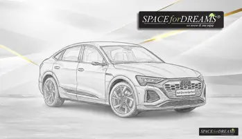 Die beige Auto Matratze verwandelt das Heck des Audi Q8 e-tron in ein geräumiges Schlafzimmer für Ihren nächsten Urlaub.
