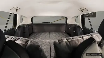 Die perfekte Camping-Kombi für den Skoda Enyaq: SPACEBED® & Nivelliersystem S4D