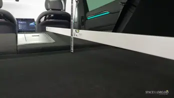 Kofferraum Matratze SPACEBED® aufgebaut im Zeekr 7X auf Nivelliersystem S4D